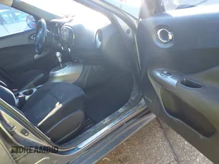 2013 Nissan Juke SV with VIN JN8AF5MR2DT210634, listed as a IAAI auction lot 42212941 with 179,823 mi miles and . Bid and sale history available at carsss.com. Image 5.