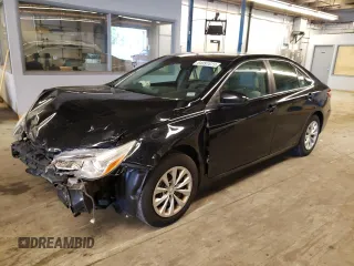 2015 Toyota Camry XLE z VIN 4T4BF1FK4FR487485, wystawiony jako Copart lot #41123744 z przebiegiem 180 418 mil mil oraz Szkoda całkowita • Salvage title. Historia ofert i sprzedaży dostępna na DreamBid. Obrazek 1.