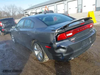 2011 Dodge Charger Road/Track with VIN 2B3CL5CT7BH518873, listed as a IAAI auction lot 41479961 with 175,657 mi miles. Bid and sale history available at carsss.com. Image 3.