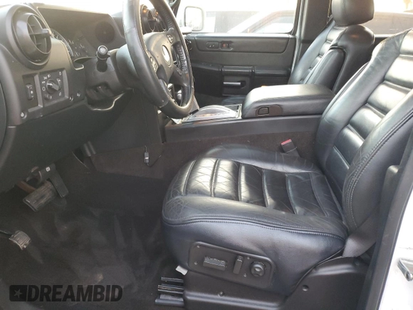 2006 Hummer H2 with VIN 5GRGN22U56H105928, listed as a Copart auction lot 76692904 with 0 mi miles and Salvage Title. Bid and sale history available at carsss.com. Image 7.