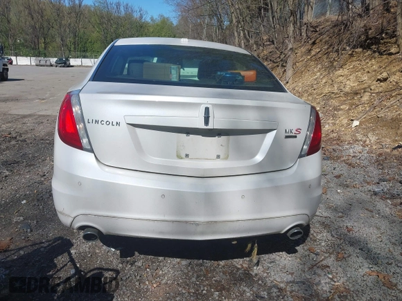 2010 Lincoln MKS w/EcoBoost with VIN 1LNHL9FT3AG611242, listed as a IAAI auction lot 42142027 with 103,758 mi miles. Bid and sale history available at carsss.com. Image 14.