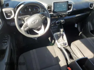 2024 Hyundai Venue Limited with VIN KMHRC8A32RU316491, listed as a Copart auction lot 46500945 with 17,585 mi miles and Salvage Title. Bid and sale history available at DreamBid. Image 8.