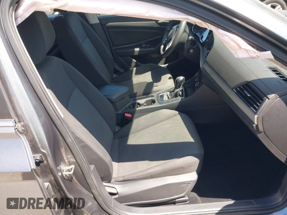 2019 Volkswagen Jetta S z VIN 3VWC57BUXKM074708, wystawiony jako IAAI lot #42151448 z przebiegiem 189 430 mil mil oraz . Historia ofert i sprzedaży dostępna na DreamBid. Obrazek 5.