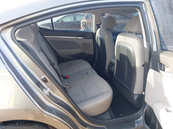 2019 Hyundai Elantra SEL with VIN 5NPD84LF5KH484447, listed as a IAAI auction lot 41465875 with 93,601 mi miles. Bid and sale history available at carsss.com. Image 8.