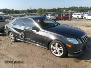 2012 Mercedes-Benz E 350 Luxury с VIN WDDHF8JB5CA572833, выставлен на аукционе IAAI как лот 42593813 с пробегом 146 577 миль миль и . История ставок и продаж доступна на DreamBid. Изображение 1.