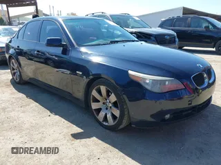 2007 BMW 5 Series 530i with VIN WBANE73587CM58138, listed as a IAAI auction lot 41776425 with 146,104 mi miles. Bid and sale history available at carsss.com. Image 1.