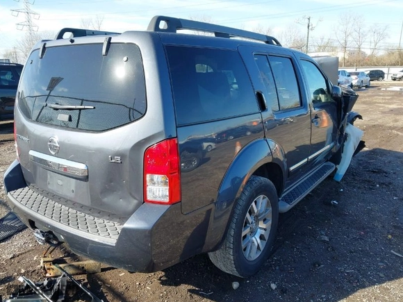 2012 Nissan Pathfinder SV with VIN 5N1AR1NB1CC614225, listed as a IAAI auction lot 41824343 with 1 mi miles. Bid and sale history available at carsss.com. Image 4.