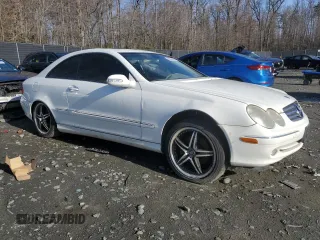 2005 Mercedes-Benz CLK 320 z VIN WDBTJ65J95F148455, wystawiony jako Copart lot #46661625 z przebiegiem 172 524 mil mil oraz Szkody całkowita. Historia ofert i sprzedaży dostępna na DreamBid. Obrazek 4.
