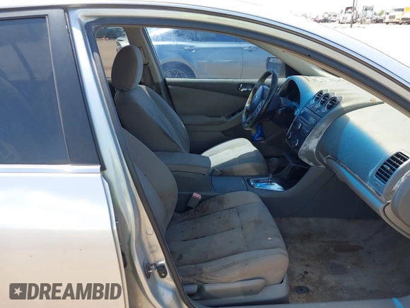 2010 Nissan Altima S with VIN 1N4AL2AP2AN494827, listed as a IAAI auction lot 42032924 with 273,491 mi miles and . Bid and sale history available at carsss.com. Image 5.