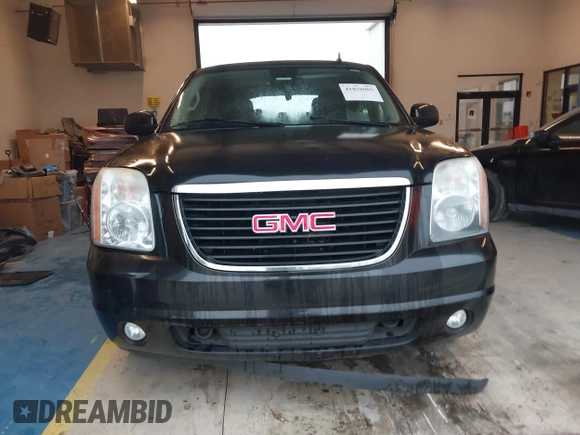 2011 GMC Yukon SLT z VIN 1GKS2CE00BR260589, wystawiony jako IAAI lot #41858005 z przebiegiem 191 594 mil mil oraz . Historia ofert i sprzedaży dostępna na DreamBid. Obrazek 12.