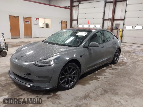 2018 Tesla Model 3 Long Range Battery with VIN 5YJ3E1EB8JF113566, listed as a IAAI auction lot 41726484 with 91,255 mi miles and . Bid and sale history available at DreamBid. Image 2.