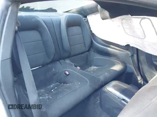 2017 Ford Mustang V6 с VIN 1FA6P8AM5H5263143, выставлен на аукционе IAAI как лот 41811425 с пробегом 171 850 миль миль и . История ставок и продаж доступна на DreamBid. Изображение 8.