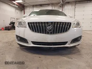 2016 Buick Regal Premium II with VIN 2G4GS5GX1G9201815, listed as a IAAI auction lot 41201572 with 163,836 mi miles. Bid and sale history available at carsss.com. Image 6.