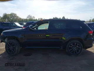 2018 Jeep Grand Cherokee Overland with VIN 1C4RJFCT1JC314558, listed as a IAAI auction lot 42206305 with 83,570 mi miles and . Bid and sale history available at DreamBid. Image 15.
