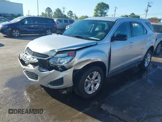2017 Chevrolet Equinox LS with VIN 2GNALBEK4H1551895, listed as a IAAI auction lot 42030136 with 182,423 mi miles and . Bid and sale history available at carsss.com. Image 19.
