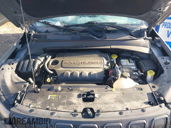 2022 Jeep Compass Trailhawk with VIN 3C4NJDDB6NT170282, listed as a IAAI auction lot 41934651 with 30,781 mi miles and . Bid and sale history available at DreamBid. Image 10.