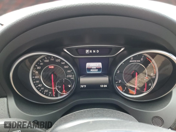 2018 Mercedes-Benz CLA 45 AMG z VIN WDDSJ5CB7JN566442, wystawiony jako Copart lot #57353115 z przebiegiem 90 555 mil mil oraz Szkoda całkowita • Salvage title. Historia ofert i sprzedaży dostępna na DreamBid. Obrazek 9.