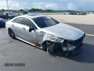 2019 Mercedes-Benz CLS 450 z VIN WDD2J5JB9KA037649, wystawiony jako IAAI lot #42569972 z przebiegiem 65 126 mil mil oraz . Historia ofert i sprzedaży dostępna na DreamBid. Obrazek 1.