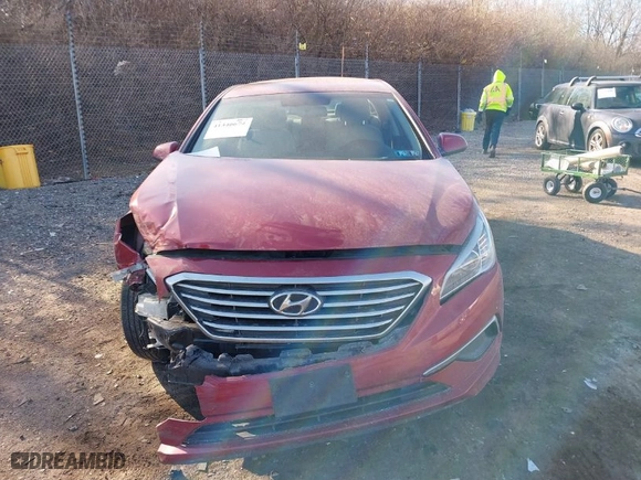 2016 Hyundai Sonata 2.4L SE with VIN 5NPE24AF0GH275987, listed as a IAAI auction lot 41346674 with NaN miles. Bid and sale history available at carsss.com. Image 12.