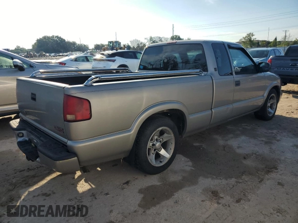 2003 GMC Sonoma SLS z VIN 1GTCS19X438152267, wystawiony jako Copart lot #73819614 z przebiegiem Nie podano mil oraz Szkoda całkowita • Salvage title. Historia ofert i sprzedaży dostępna na DreamBid. Obrazek 3.