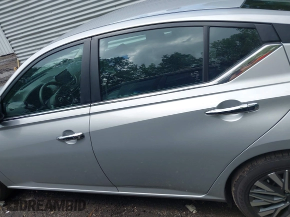 2024 Nissan Altima SV с VIN 1N4BL4DV2RN375620, выставлен на аукционе IAAI как лот 42526830 с пробегом 33 157 миль миль и . История ставок и продаж доступна на DreamBid. Изображение 15.