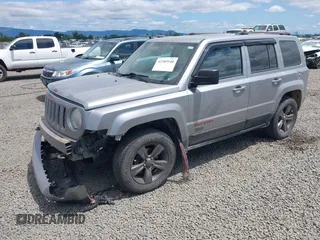 2016 Jeep Patriot Sport with VIN 1C4NJRBB2GD673039, listed as a IAAI auction lot 42385540 with Not provided miles and . Bid and sale history available at DreamBid. Image 19.
