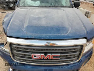 2019 GMC Canyon 2WD with VIN 1GTG5BEN5K1167385, listed as a Copart auction lot 45316035 with 35,980 mi miles and Salvage Title. Bid and sale history available at carsss.com. Image 11.
