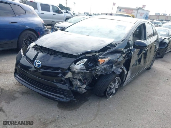 2012 Toyota Prius One with VIN JTDKN3DU1C5465757, listed as a IAAI auction lot 41467815 with NaN miles. Bid and sale history available at carsss.com. Image 2.