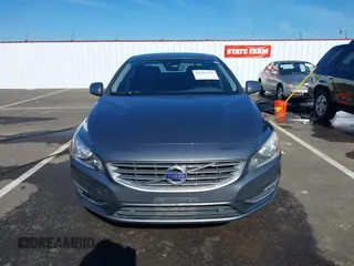 2017 Volvo S60 Inscription with VIN LYV402HK7HB120640, listed as a IAAI auction lot 41583114 with 71,884 mi miles. Bid and sale history available at carsss.com. Image 12.