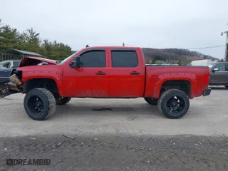 2008 Chevrolet Silverado 1500 LT w/1LT with VIN 2GCEK13J781262883, listed as a IAAI auction lot 41499201 with 157,000 mi miles. Bid and sale history available at carsss.com. Image 14.