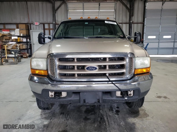 1999 Ford Super Duty F-350 DRW XL with VIN 1FTWX33FXXEF02759, listed as a Copart auction lot 79037294 with 338,401 mi miles and Salvage Title. Bid and sale history available at carsss.com. Image 5.