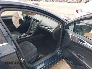 2020 Ford Fusion SE with VIN 3FA6P0HD5LR184732, listed as a IAAI auction lot 41555047 with 98,512 mi miles and . Bid and sale history available at DreamBid. Image 5.