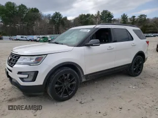2017 Ford Explorer XLT with VIN 1FM5K8D80HGD47597, listed as a Copart auction lot 50251725 with 132,676 mi miles and Salvage Title. Bid and sale history available at DreamBid. Image 1.