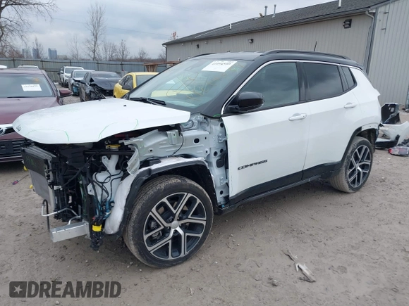 2024 Jeep Compass Limited with VIN 3C4NJDCN6RT140507, listed as a IAAI auction lot 41094559 with 6,494 mi miles and . Bid and sale history available at carsss.com. Image 2.