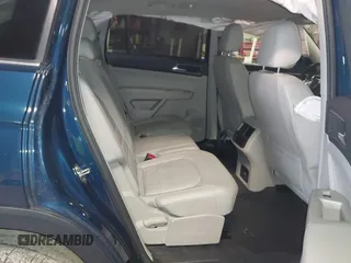 2018 Volkswagen Atlas SEL Premium with VIN 1V2NR2CA5JC597639, listed as a IAAI auction lot 41867470 with 99,642 mi miles and . Bid and sale history available at DreamBid. Image 8.