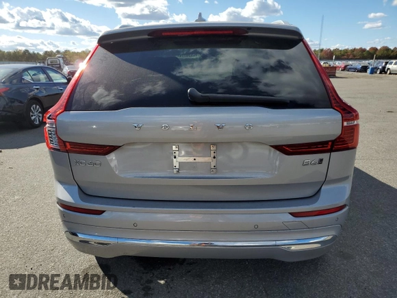 2022 Volvo XC60 Inscription с VIN YV4062RL2N1075045, выставлен на аукционе Copart как лот 76339874 с пробегом 11 055 миль миль и На запчасти • Non repairable. История ставок и продаж доступна на DreamBid. Изображение 6.