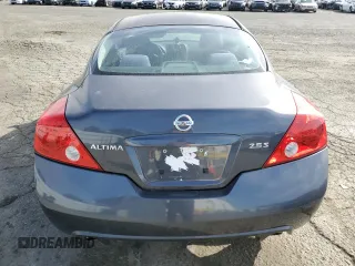 2009 Nissan Altima S z VIN 1N4AL24EX9C134979, wystawiony jako Copart lot #53996885 z przebiegiem 111 794 mil mil oraz Szkoda całkowita • Salvage title. Historia ofert i sprzedaży dostępna na DreamBid. Obrazek 6.