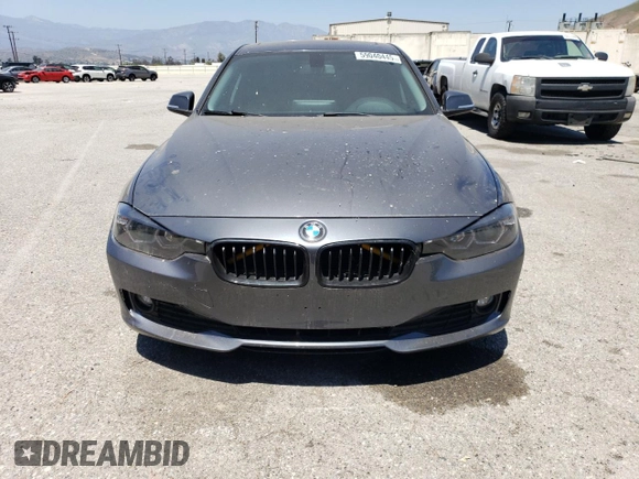 2014 BMW 3 Series 320i xDrive with VIN WBA3C3C56EF983832, listed as a Copart auction lot 59040445 with 91,884 mi miles and Clean title. Bid and sale history available at DreamBid. Image 5.
