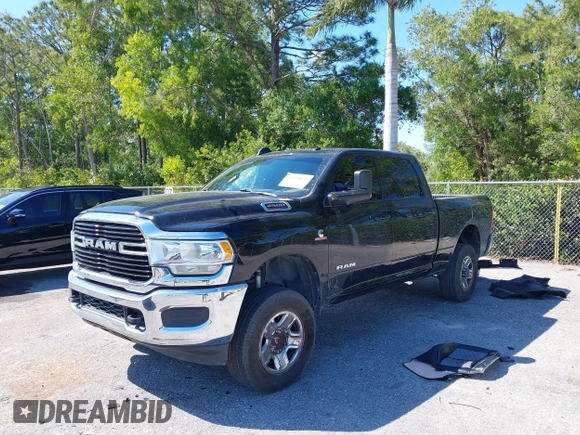 2021 Ram 2500 Big Horn with VIN 3C6UR5DL4MG522440, listed as a IAAI auction lot 41898851 with 94,999 mi miles. Bid and sale history available at carsss.com. Image 17.