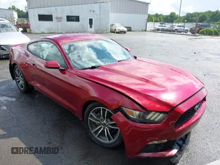 2017 Ford Mustang EcoBoost z VIN 1FA6P8TH7H5295141, wystawiony jako IAAI lot #42257611 z przebiegiem 66 490 mil mil oraz . Historia ofert i sprzedaży dostępna na DreamBid. Obrazek 1.