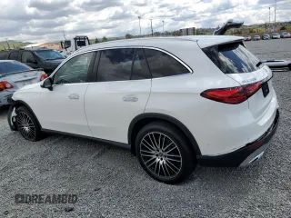 2025 Mercedes-Benz GLC 300 z VIN W1NKM4HB7SF296928, wystawiony jako Copart lot #51312915 z przebiegiem 664 mil mil oraz Szkoda całkowita • Salvage title. Historia ofert i sprzedaży dostępna na DreamBid. Obrazek 2.