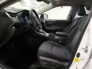 2023 Toyota RAV4 Hybrid XLE z VIN JTMRWRFV3PD572194, wystawiony jako Copart lot #59881005 z przebiegiem 15 316 mil mil oraz Szkoda całkowita • Salvage title. Historia ofert i sprzedaży dostępna na DreamBid. Obrazek 7.