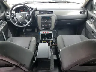 2012 Chevrolet Tahoe Commercial with VIN 1GNLC2E00CR320791, listed as a Copart auction lot 58566425 with 271,818 mi miles and Clean title. Bid and sale history available at DreamBid. Image 8.