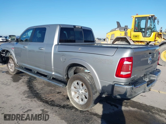 2019 Ram 2500 Laramie with VIN 3C6UR5NL5KG701954, listed as a IAAI auction lot 41030753 with 183,756 mi miles. Bid and sale history available at carsss.com. Image 3.