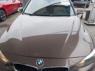2012 BMW 3 Series 328i z VIN WBA3C1C55CA696853, wystawiony jako IAAI lot #41870826 z przebiegiem 215 613 mil mil oraz . Historia ofert i sprzedaży dostępna na DreamBid. Obrazek 10.