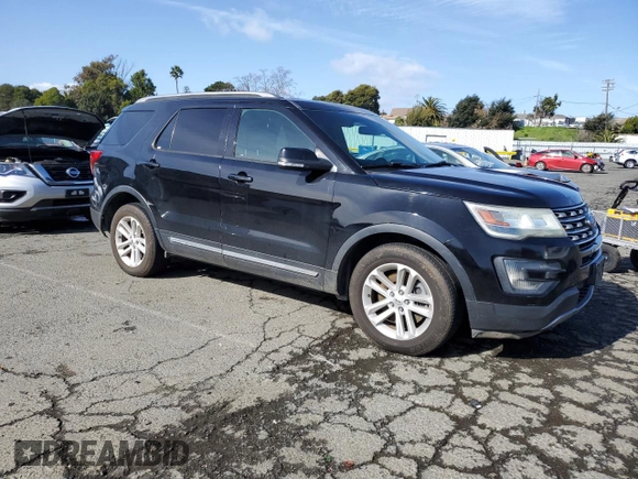2016 Ford Explorer XLT with VIN 1FM5K7D83GGA52132, listed as a Copart auction lot 45406385 with 134,703 mi miles and Salvage Title. Bid and sale history available at carsss.com. Image 4.