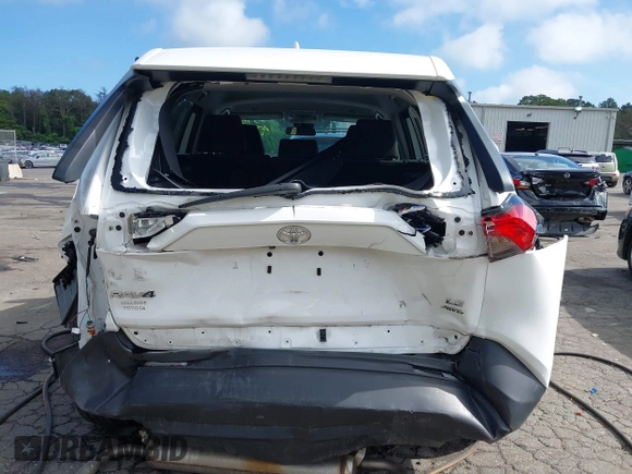 2023 Toyota RAV4 LE z VIN 2T3F1RFV3PC362278, wystawiony jako IAAI lot #42650406 z przebiegiem 15 040 mil mil oraz . Historia ofert i sprzedaży dostępna na DreamBid. Obrazek 17.