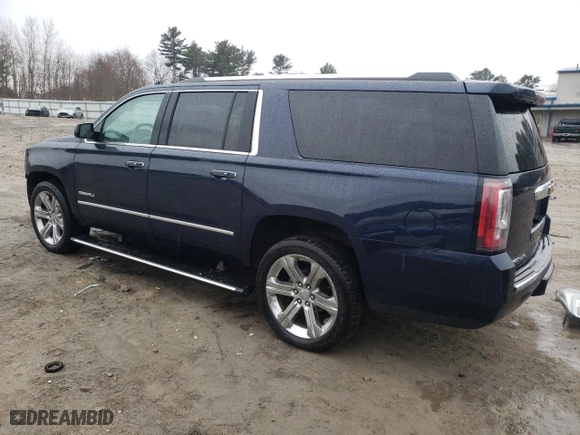 2020 GMC Yukon XL Denali with VIN 1GKS2HKJ6LR143238, listed as a Copart auction lot 42918175 with 67,833 mi miles and Salvage Title. Bid and sale history available at carsss.com. Image 2.