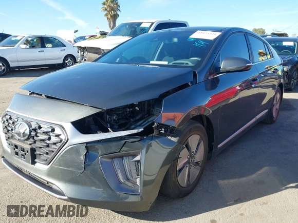 2022 Hyundai Ioniq SE z VIN KMHC75LCXNU271168, wystawiony jako IAAI lot #41073220 z przebiegiem 31 890 mil mil oraz . Historia ofert i sprzedaży dostępna na DreamBid. Obrazek 18.