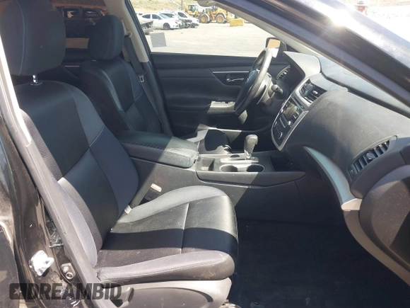 2017 Nissan Altima S z VIN 1N4AL3AP9HC173928, wystawiony jako IAAI lot #41884621 z przebiegiem 73 217 mil mil oraz . Historia ofert i sprzedaży dostępna na DreamBid. Obrazek 5.